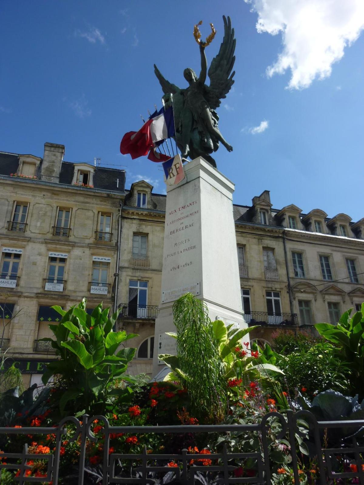Hotel De France برجراك المظهر الخارجي الصورة